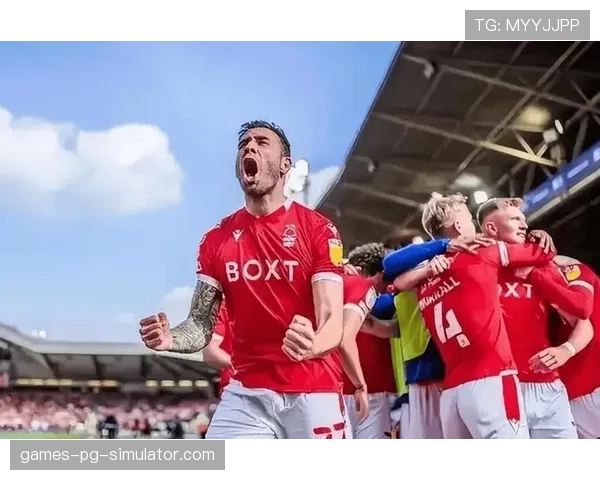 埃因霍温中场蒂尔曼表现亮眼 进攻组织与助攻数据抢眼